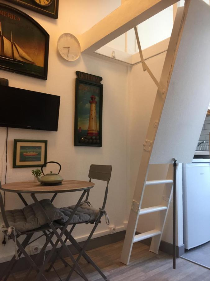 Studette Tiny House De L Eglise 12 M2 Apartment Ault Bagian luar foto