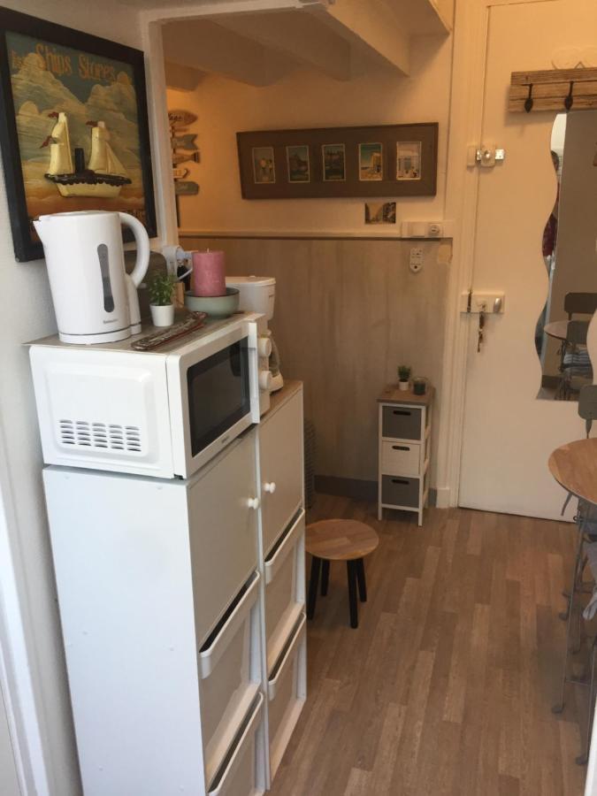 Studette Tiny House De L Eglise 12 M2 Apartment Ault Bagian luar foto
