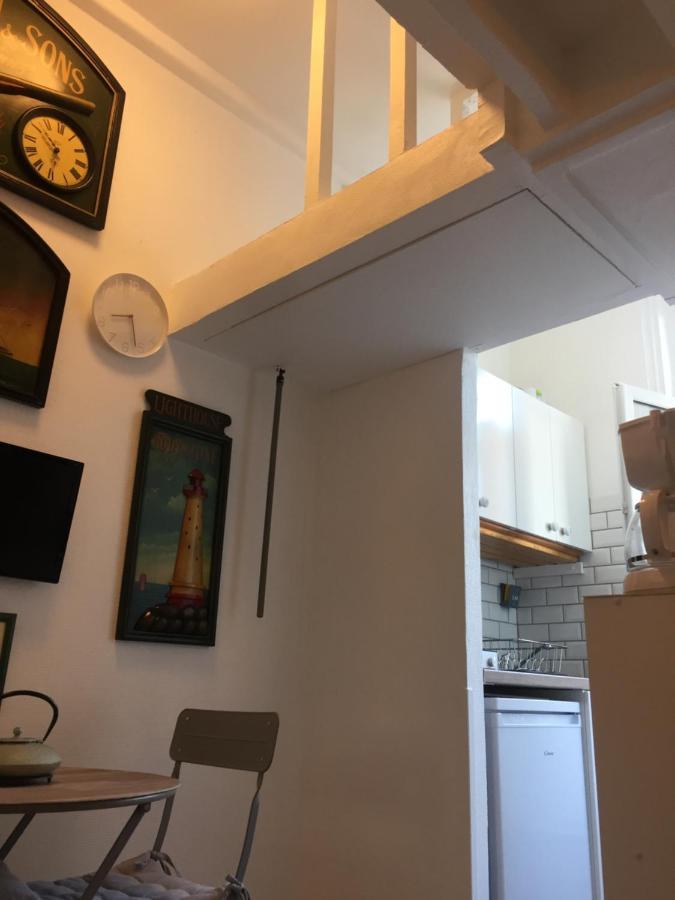 Studette Tiny House De L Eglise 12 M2 Apartment Ault Bagian luar foto