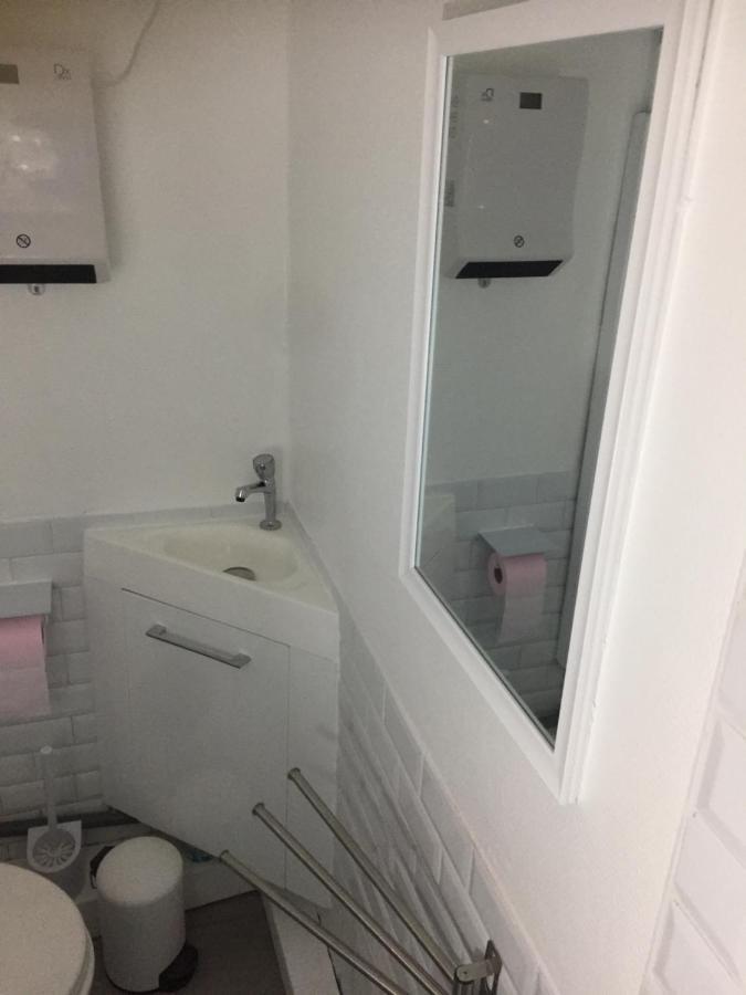 Studette Tiny House De L Eglise 12 M2 Apartment Ault Bagian luar foto